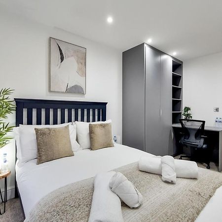Free Parking - Stylish Three Bedroom Apartment By London Excel Exteriér fotografie