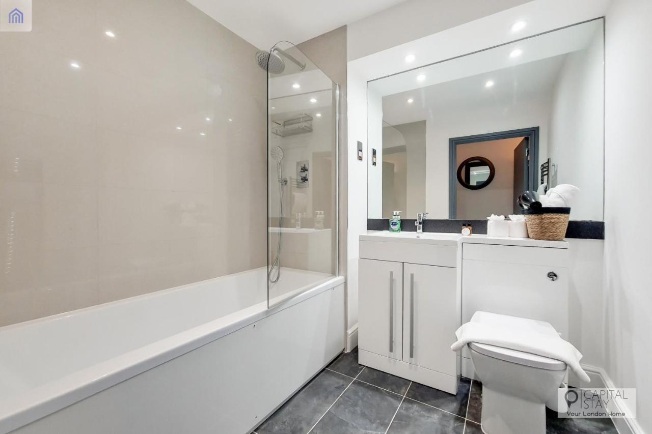 Free Parking - Stylish Three Bedroom Apartment By London Excel Exteriér fotografie
